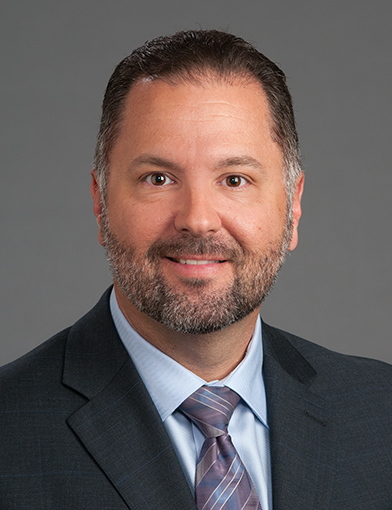 Manrique Alvarez, MD
