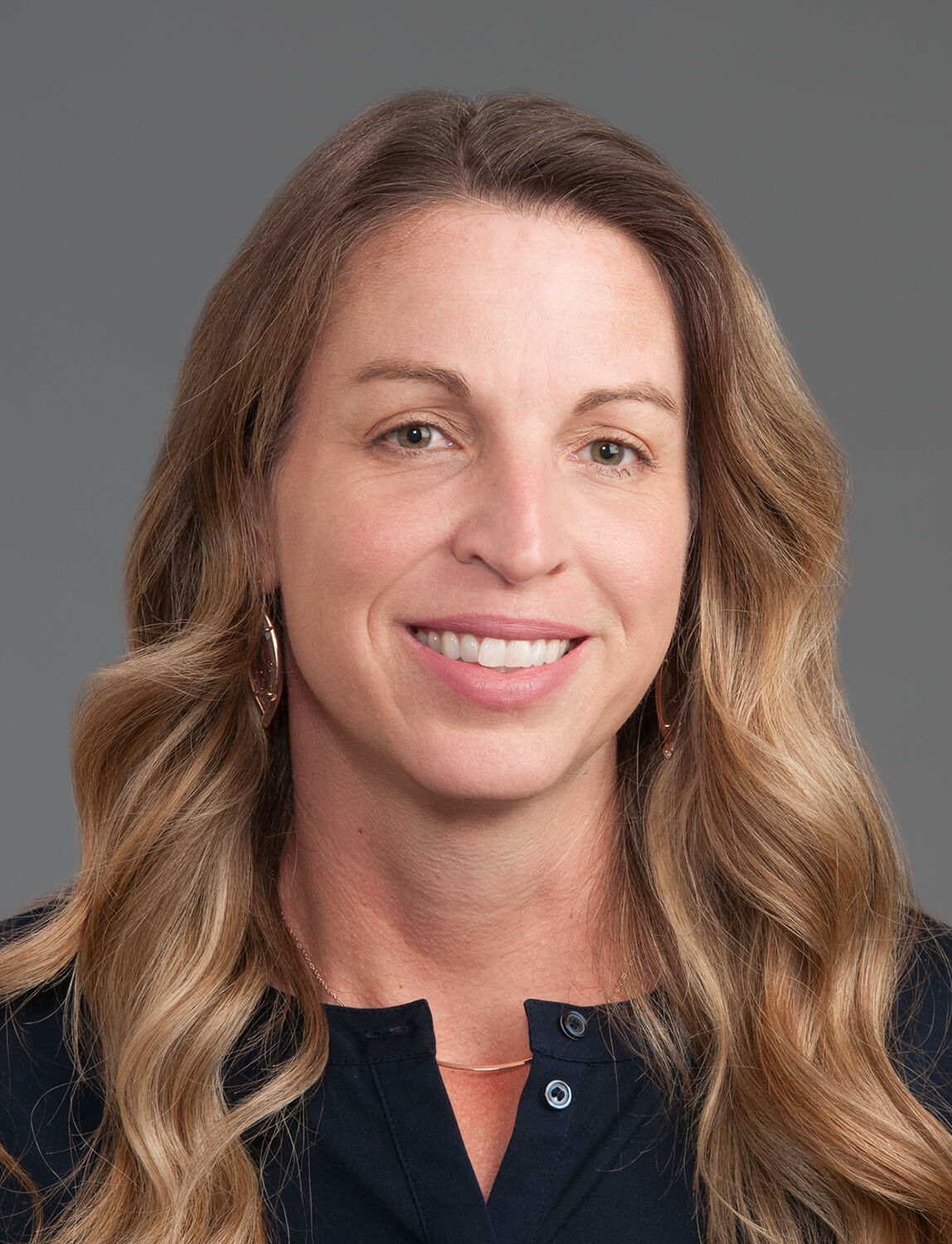 Lisa Hodges Headshot